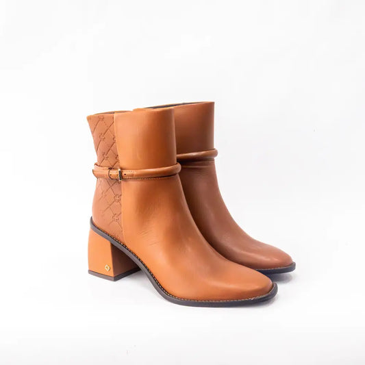 Bota Cuero Atanado Camel