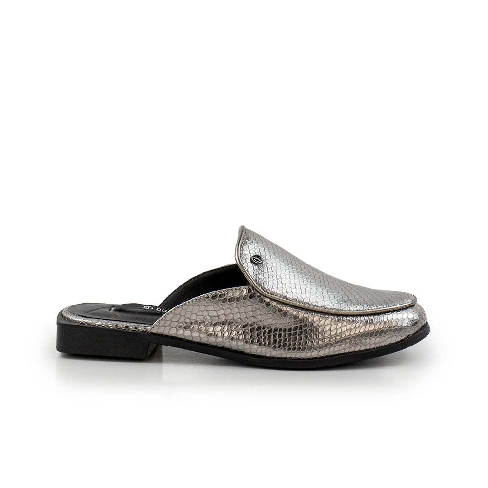 Mocassin Leather