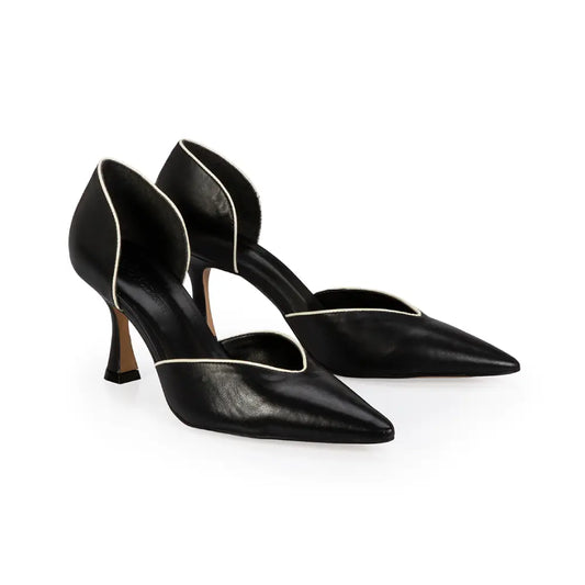 Scarpin Negro Cuero