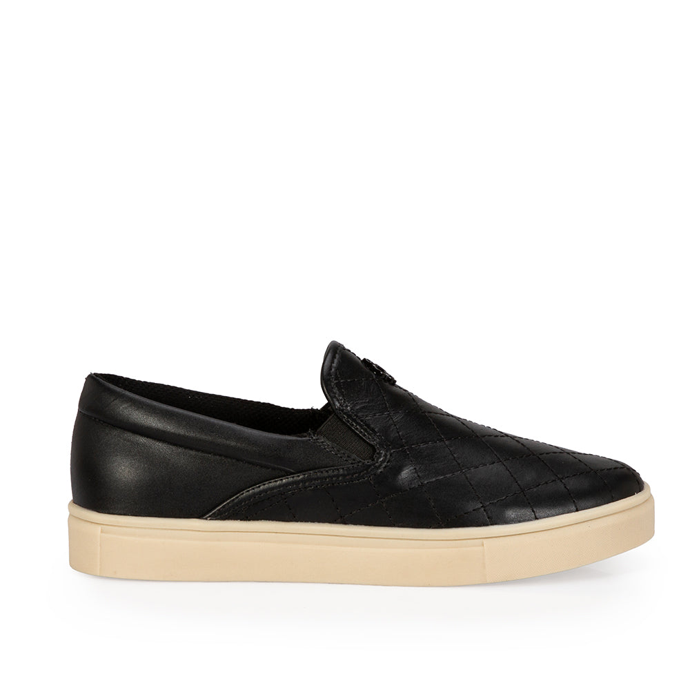 Zapatilla Negro Cuero