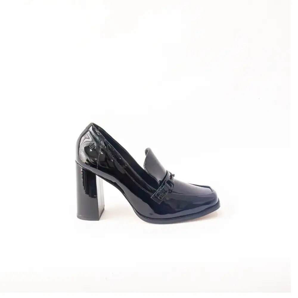 Scarpin Vernice Preto Cuero