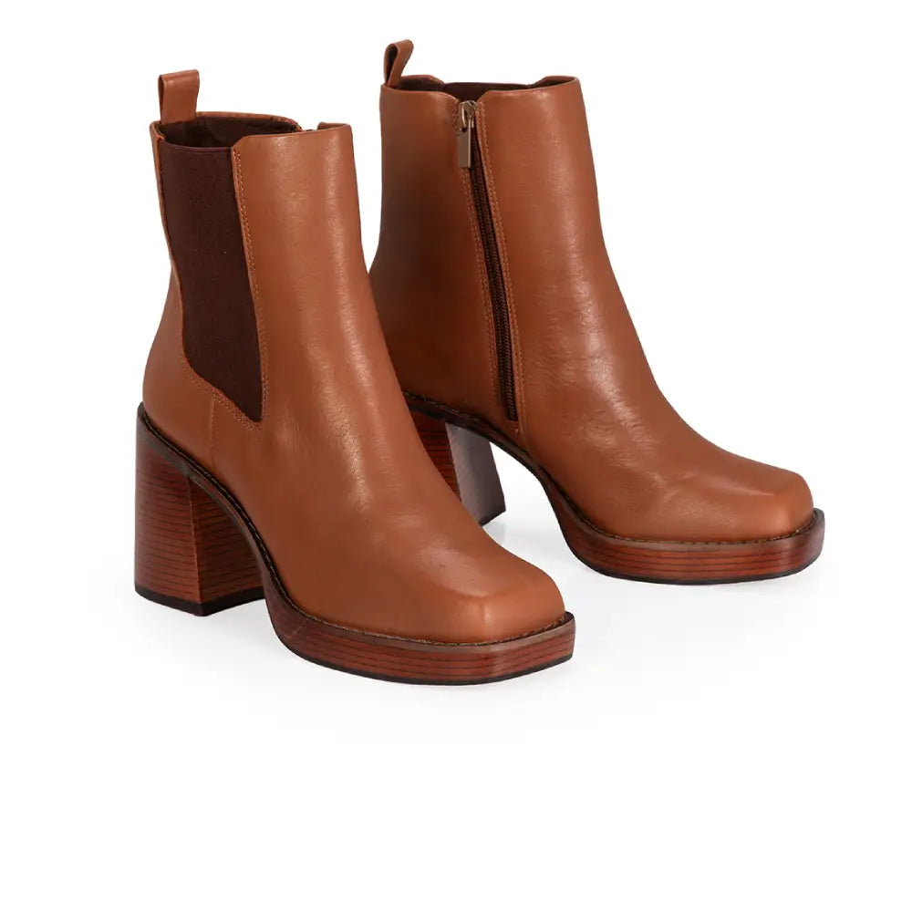 Bota Mogno Cuero