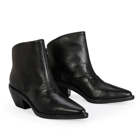 Bota Negro Cuero